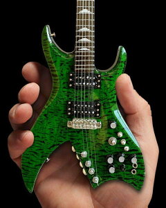 AXE HEAVEN Mini Guitar Slash Collectible Guitar B.C. Rich Bich 1:4 Scale Replica �~�j�`���A�M�^�[ SL-237