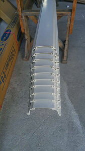 10{聚@X70@X70U@̂Ƃ@@Ci[gbv@L3600mm@GXJ@CA32@FIł