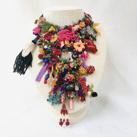 オヤ刺繍　チョーカー70　　使用時長さ約40cm　　トルコの伝統手芸　オヤネックレスコットン　シルク　刺繍　天然石　ビーズ編み　パワーストーン　ゴージャス　1点もの　オリジナル