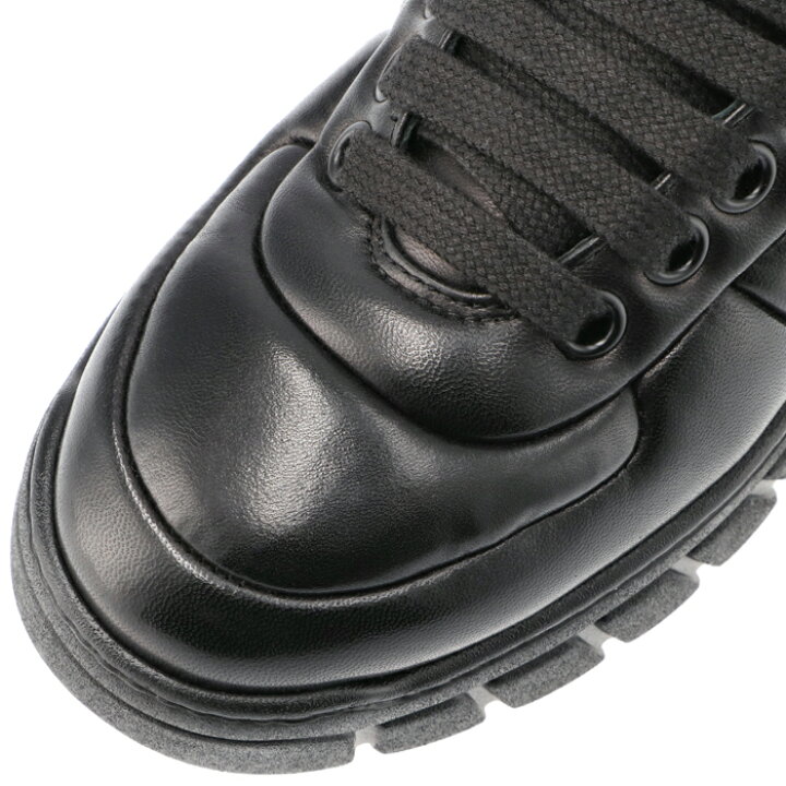 楽天市場】プラダ PRADA スニーカー パデッドレザー 三角ロゴ レース 