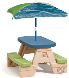 Step2 Sit and Play Picnic Table with Umbrella おもちゃ [並行輸入品] 送料無料