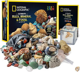NATIONAL GEOGRAPHIC Rocks & Fossils Kit - 200Piece Set Includes Geodes, 送料無料