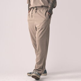 NASTOYS ナストイズ / 「High Performance Fabric Eazy Long Pants / BEIGE」ハイパフォーマンスイージーパンツ / NTP-240101 / MEN'S メンズ / セットアップ / テーパードシルエット / 高機能素材 / 速乾性 / 透湿性 / 無地 / カジュアル / アメカジ