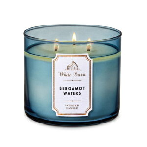 yő2,000~N[|121101:59܂ŁzoXAh{fB[NX 3cLh xKbgEH[^[ 411g Bath and Body Works 3-Wick Candle BERGAMOT WATERS 411g