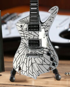 yVizKISS PAUL STANLEY CRACKED MIRROR ICEMAN Mini Guitar Replica Collectible (LbX |[EX^[) ~j`A M^[