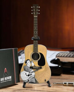 �y�V�i�zELVIS PRESLEY 1955 TRIBUTE MINI GUITAR REPLICA