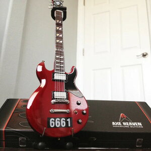 yVizAxe Heaven Zacky Vengence Avenged Sevenfold 6661 Red Mini Guitar ZV-520yF2025/6/1z
