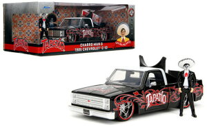 yVizHWR 1:24 SCALE DC 1985 CHEVY C10 W TAPATIO MAN FIGyF2024/11/30z