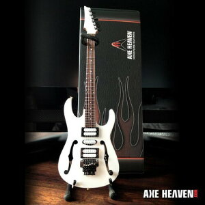 yVizAxe Heaven Paul Gilbert Signature F Hole White Mini Guitar Replica Collectible PG-505 (~j`AM^[ )