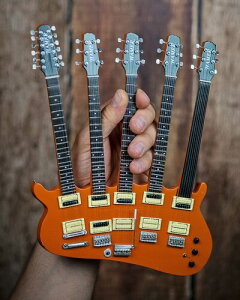 yVizAxe Heaven Rick Nielsen Five-Neck Orange Monster Mini Guitar Replica Collectible RN-504 (~j`AM^[ )