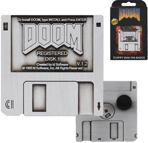 �y�V�i�zDOOM FLOPPY DISK PIN BADGE (CLCB)�yF2025/10/31�����z