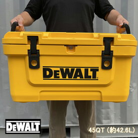 【送料無料】DEWALT デウォルト クーラーボックス 45QT 約43L 高機能 アイスボックス アウトドア 保温箱 車載 冷蔵庫 釣り 保冷 保温 保鮮 多機能 釣り箱 大容量 冷凍冷蔵庫 保温箱 釣り箱 持ち運びが容易 キャンプ収納ボックス 家庭用 車載 アウトドア お釣り 防災