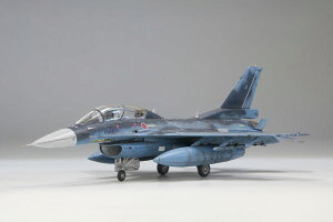 1/72 q󎩉q F-2B 퓬@ (w/ pCbg) vf[t@C[h]s04\t