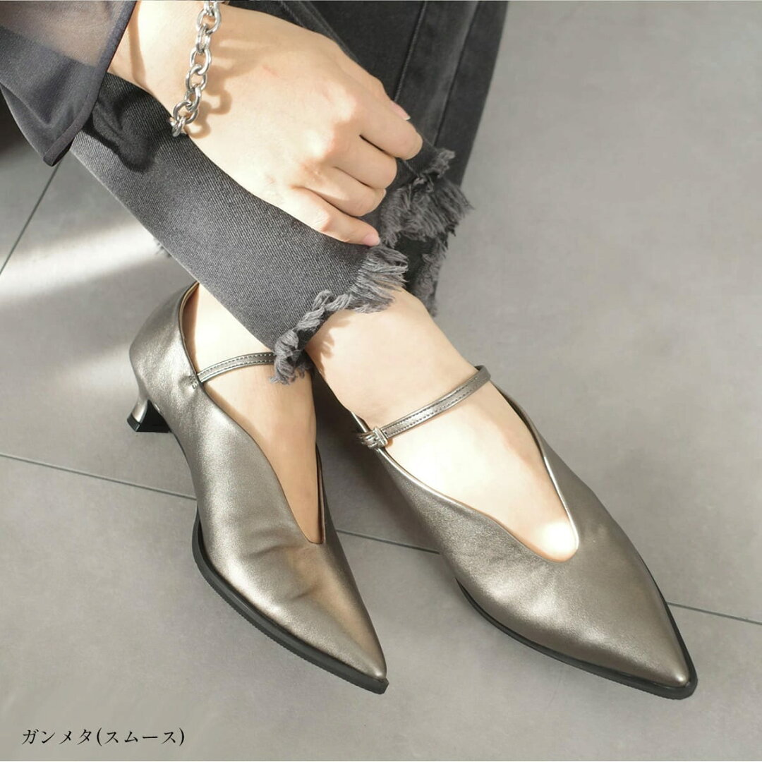 パンプス ローヒール 柔らか ポインテッドトゥ メリージェーン ストラップ 3.5センチヒール レディース 歩きやすい モード ブラック ホワイト チュール 22.5 24.5 白 黒 デザインヒール クッション ソフト - メイン画像 18