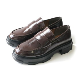 10日10%OFFクーポン◆クーポンで800円off◆ローファー 痛くない 歩きやすい トラックソール 厚底 レインローファー 4.5センチヒール 疲れない レディース 軽量 軽い 雨晴れ兼用 ブラック ブラウン 25.0 25.5 低反発 防水 太ヒール 大きいサイズ 通勤 yu AmiAmi ROOMコラボ