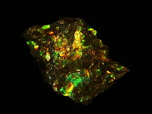 ACg jЁE(jH Ji_ Ao[^B XubWY AiCg  A ΃ACg s yh鑾Â̔z ɂĂ R