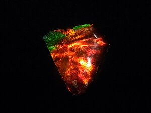 ACg jЁE(jH Ji_ Ao[^B XubWY AiCg  A ΃ACg s yh鑾Â̔z ɂĂ R