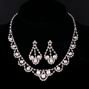 ԉŃuC_ANZT[ p[lbNXsAXZbg AԉŃACeAuCYCh