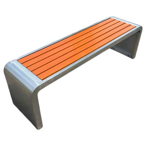 �p�e�B�I�K�[�f�� ���O�x���`�A���O��p�̒����A���W���[�p�������׈֎q�A���S�t���[���ƃv���X�`�b�N���ؐ��֎q�̕\�ʁA �h�������S�ŉ��K�ؐ��̒��֎q�A �h�H�h��