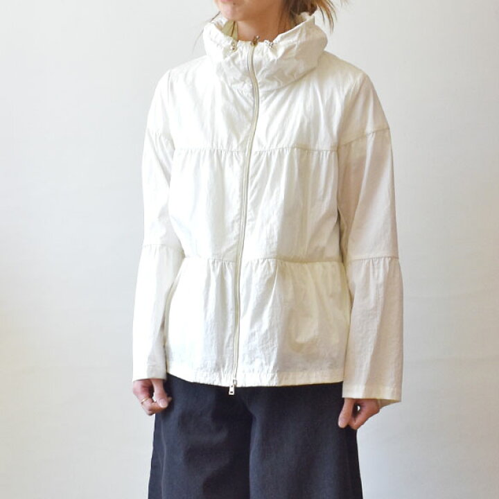楽天市場】ヘルノ（HERNO）シャイニーテッククリンクル ティアード 