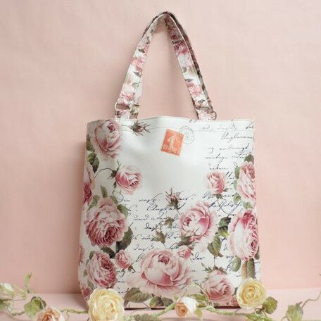 楽天市場 ローズトートバッグ リング付き ショルダーバッグ サブバッグ お稽古バッグ 防水 薔薇雑貨 ローズ バラ 可愛い プリンセス アンロゼ 楽天市場店