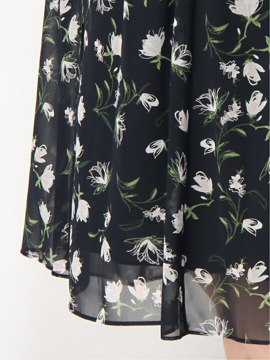 楽天市場】【SALE／70%OFF】フラワードローイングプリントVネック 