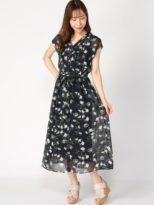 楽天市場】【SALE／70%OFF】フラワードローイングプリントVネック 