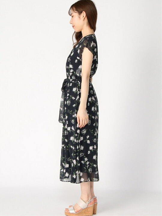 楽天市場】【SALE／70%OFF】フラワードローイングプリントVネック 