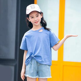 韓国子供服 2点セット 夏 トップス Tシャツ+ ショートパンツ ジーンズ カジュアル上下 セットアップ 女の子 半袖 Tシャツ 復古風 学院風 tシャツ 子供服ダメージ ジーンズ デニム パンツ ショートパンツ 可愛い tシャツ キッズ 2点セット ダンス 衣装 ヒップホップ