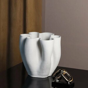 yuWFI t[x[X X[zԕr@t?@}bg@Z~bN@A[g@X^CbV@i@CeA@_@fBXvC