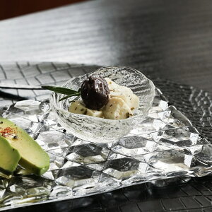 yuhDOXmKXnzH@@@NA@M@M@@Vv@X^CbV