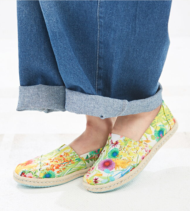 楽天市場 セール除外商品 スリッポン Toms トムス Alpargate On Rope 1色 レディース シューズ 靴 婦人靴 花柄 総柄 フラワープリント 23 5cm 24cm 24 5cm And Cube Sugar