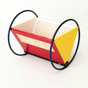 oEnEX 肩 (Wiege) yNaef / bauhausz