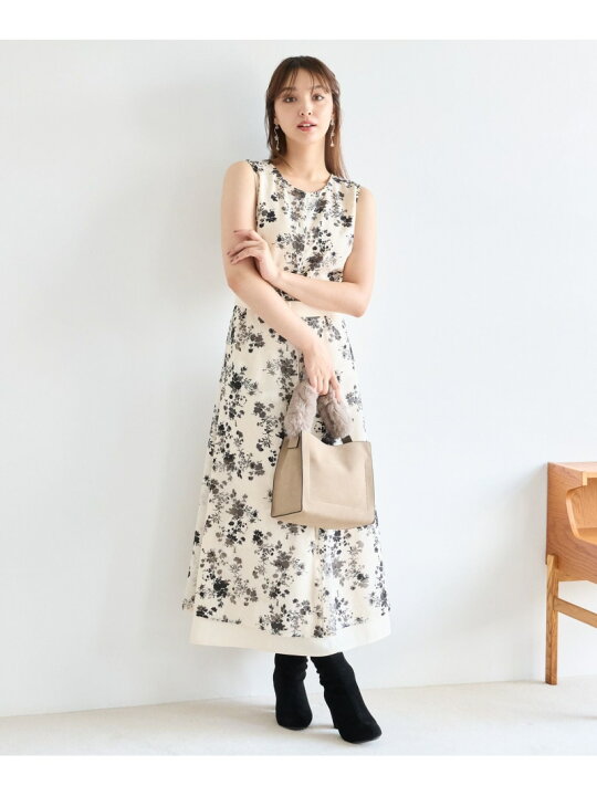 楽天市場】【SALE／18%OFF】フラワーノースリーブワンピース 