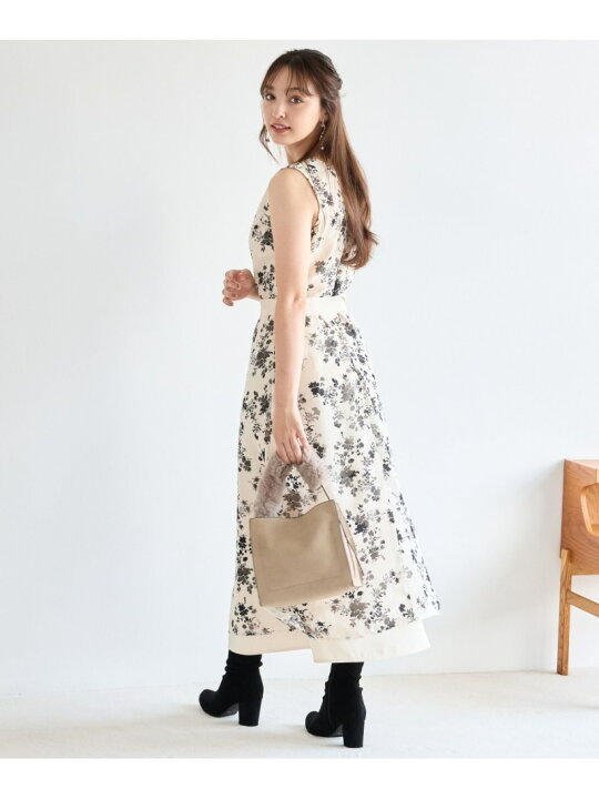 楽天市場】【SALE／50%OFF】フラワーノースリーブワンピース Andemiu  