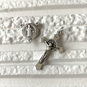 UIZbg Saint Benedict NXtBbNX Z^[p[c C^A