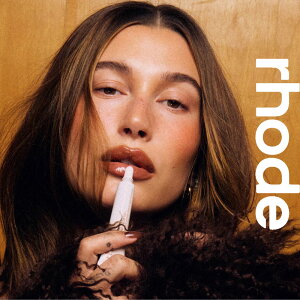 { Ki ۏؕt 2025 [h XL RHODE SKIN wC[r[o[ bveBg peptide lip tint Limited Edition  cinnamon roll - shimmery spiced brown yv`h g[gg P_ JC