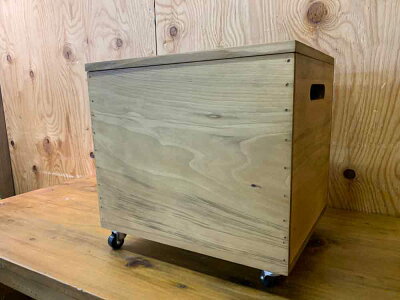 ウッドボックス二方桟蓋アンティークブラウン30×25×29cmキャスターつき木製ひのきハンドメイドオーダーメイド