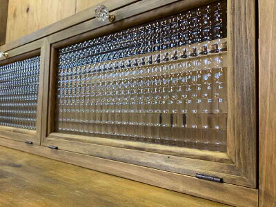 横型キャビネットチェッカーガラスアンティークブラウン80×15×26cmパンプキンノブダブル扉木製ひのきハンドメイドオーダーメイド