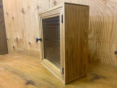 キーボックスチェッカーガラスアンティークブラウン25×12.5×30cmアイアンブラックつまみ木製ひのきハンドメイドオーダーメイド