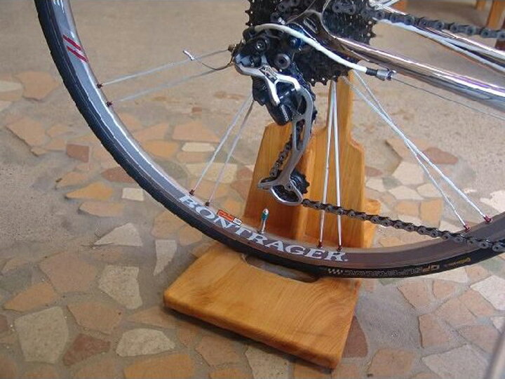 楽天市場】木製自転車スタンド「ステージ」ディスプレイスタンド 23×36 
