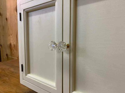 キャビネットアンティークホワイト40×11×30cmパンプキンノブ木製扉ニッチ用二段仕様背板なし木製ひのきハンドメイドオーダーメイド