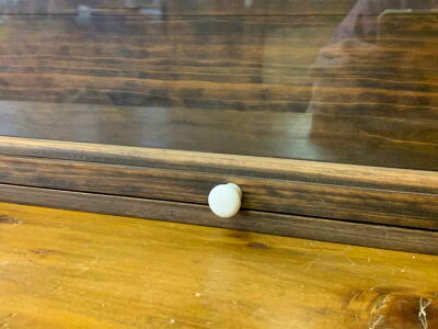 コレクションケースダークブラウン80×10×30.5cm透明ガラス扉木製ひのきハンドメイドオーダーメイド