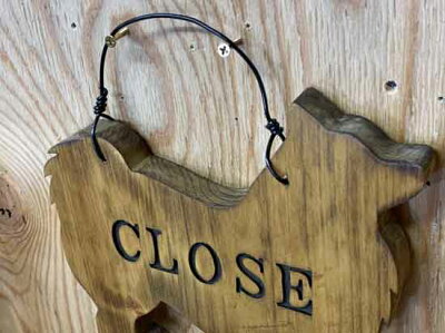 OPEN&CLOSEプレートスピッツアンティークブラウンひのき木製ハンドメイドオーダーメイド