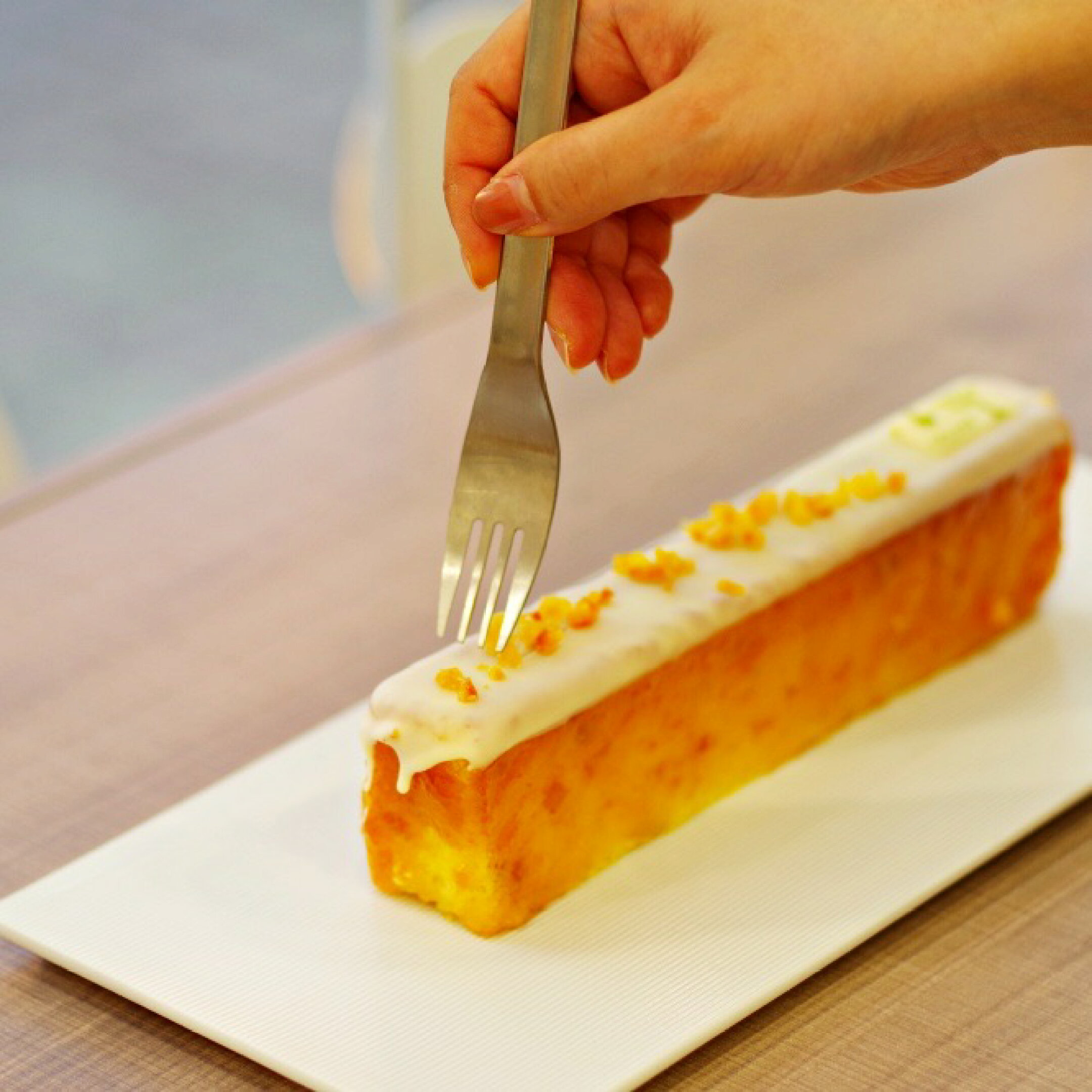 ＊写真は至福のケークシトロンです。