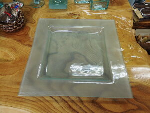 LLTCYv[gAMyȃoKXz y10P03Sep16z