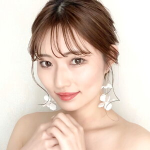 【 大ぶりのお花モチーフ】ウェディング イヤリング 大ぶり  結婚式アクセサリー ウェディング パーティ パール ブライダル お花 ウエディング イヤリング ピアス ビジュー ウエデ