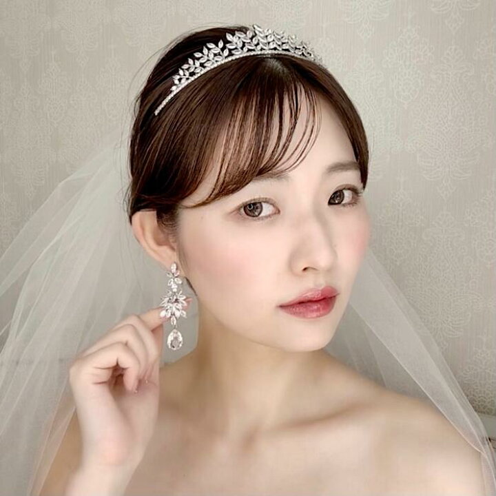 楽天市場】【大き目のティアラ】【リーフ×ジルコンが上品】 結婚式 