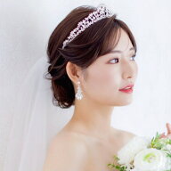 【ランキング 第1位】【横幅広めのティアラ】【横までしっかりデザインが見える】 結婚式　ジルコン　挙…