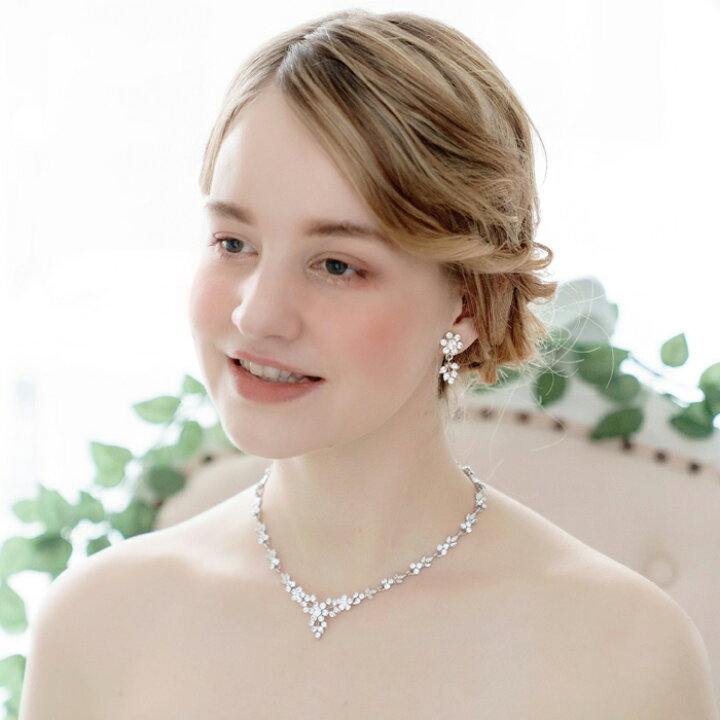 結婚式 ネックレス イヤリング セット ブライダル アクセサリー 花嫁 新婦 パーティー お呼ばれ ゲスト 二次会 人気 ウエディング ジュ ネックレス イヤリング合金ラインストーンジュエリーセットウェディングパーティーアクセサリー Vladatk Kim Ba